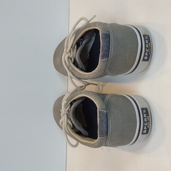 Sperry Topsider Men's Grey Halyard CVO Lace Up Saltwashed Sneaker - Picture 4 of 13